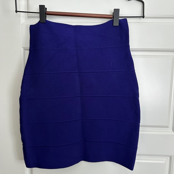 BCBG Pencil Skirt - Picture 3 of 3